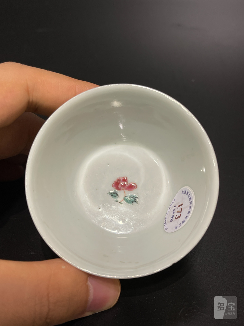 清雍正 粉彩三娘教子图杯 - 图8